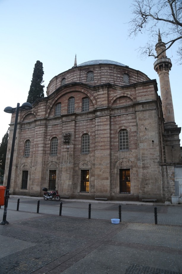 Foto - Emir Sultan Camii