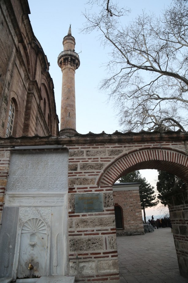 Foto - Emir Sultan Camii
