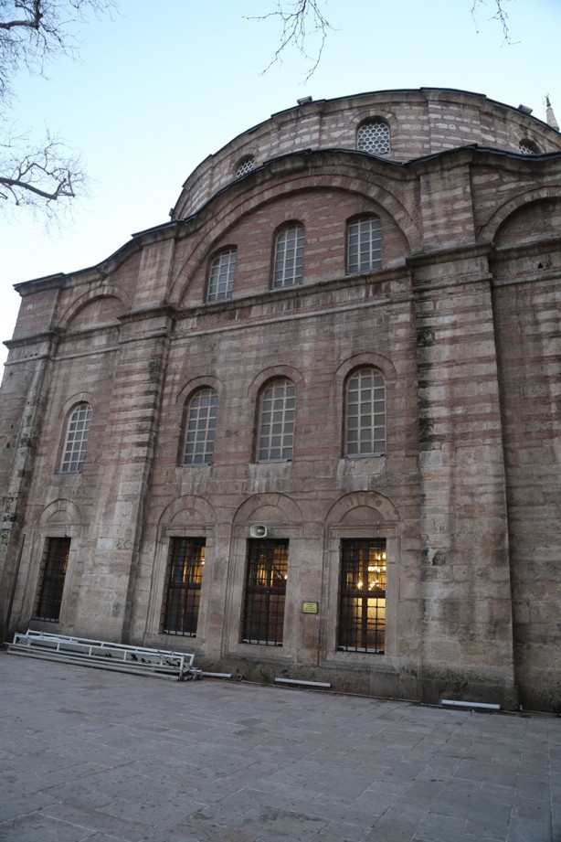 Foto - Emir Sultan Camii