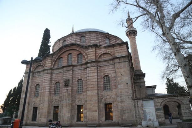 Foto - Emir Sultan Camii