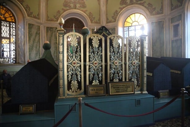 Foto - Emir Sultan Türbesi