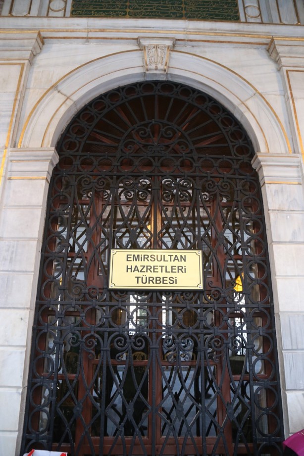 Foto - Emir Sultan Türbesi