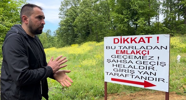 Foto - Emlakçılara kızdı böyle oldu! Tabelayı gören şaşırıp kalıyor