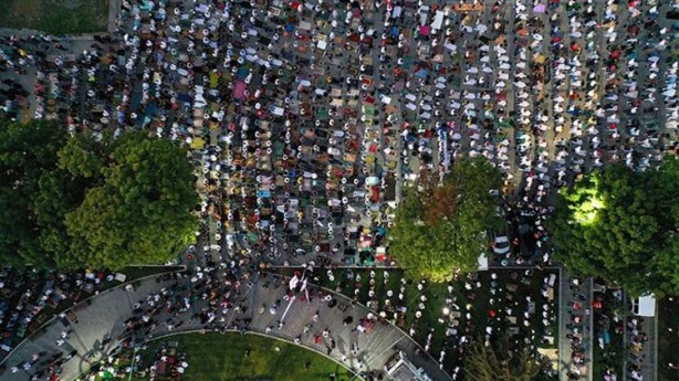 Foto - Emniyetin bir numarası Ayasofya Camii'nde! Vatandaşlardan Ezan'a yoğun ilgi
