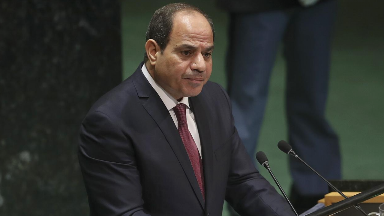 Foto - Emperyalist kuklası Sisi’nin etrafı kuşatıldı!