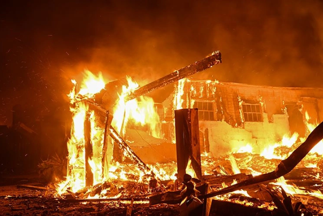 Foto - Emperyalist politikaları ile dünyayı yakan ABD cehennemi yaşıyor