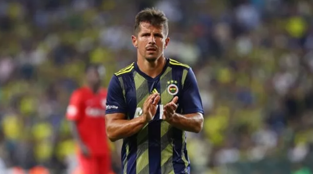 Foto - Emre Belözoğlu, yaşadıkları olayı böyle anlattı: Verdiğimiz sadakayla kurtulduk