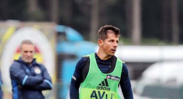 Foto - Emre Belözoğlu, yaşadıkları olayı böyle anlattı: Verdiğimiz sadakayla kurtulduk