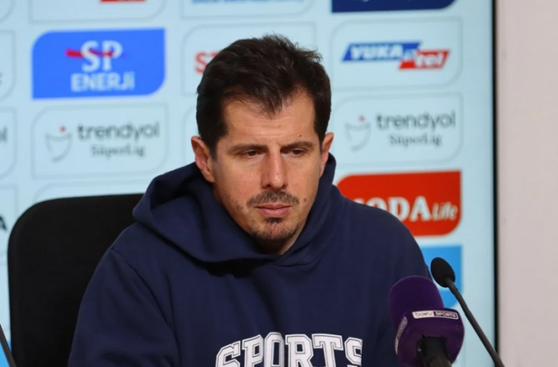 Foto - Emre Belözoğlu'ndan zemin eleştirisi: Şaşkına çeviren olay ve sözler! Ateş gibi uyarılar…