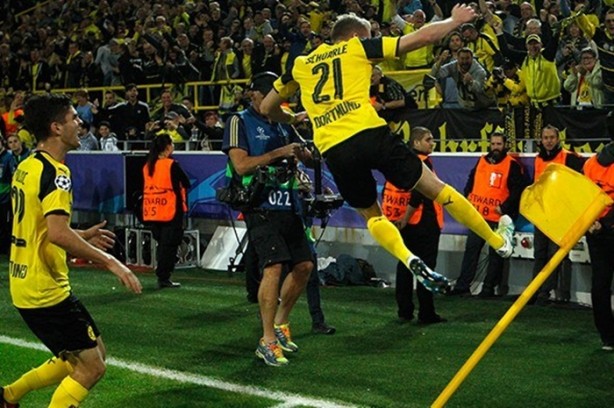 Foto - Emre Mor ve Ronaldo sosyal medyayı salladı!