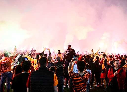 Foto - Emre olmadı, Kazımcan olmadı, Dubois olmadı ve O geliyor! Bomba patlamak üzere...