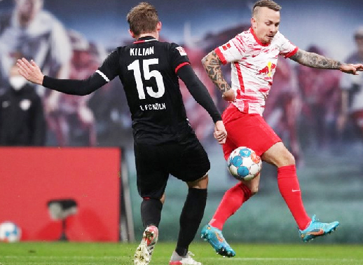 Foto - Emre olmadı, Kazımcan olmadı, Dubois olmadı ve O geliyor! Bomba patlamak üzere...