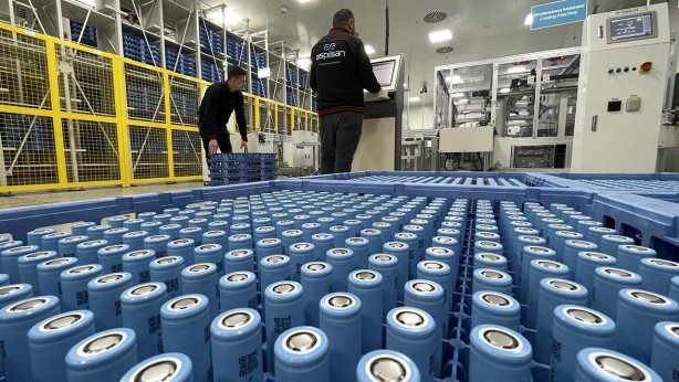 Foto - Emri Zayed verdi! BAE, Türkiye'den apar topar 250 bin adet satın aldı