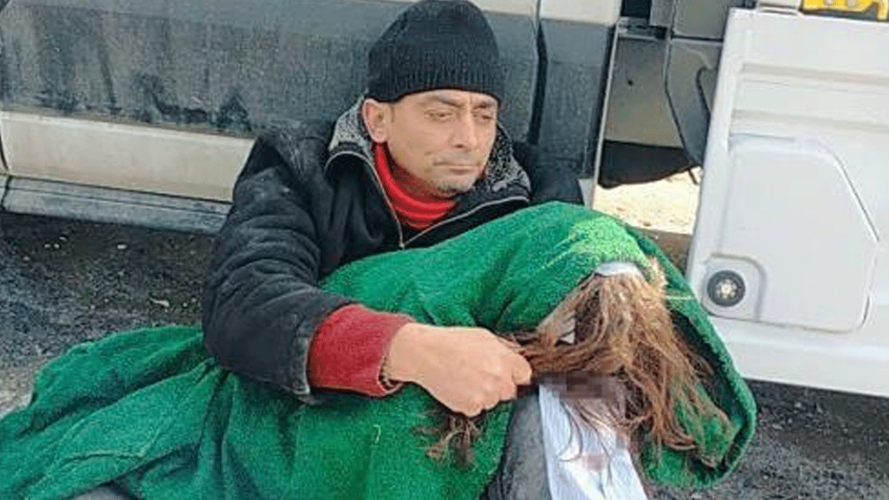 Foto - En acı gün! Babanın küçük kızına yürek yakan vedası