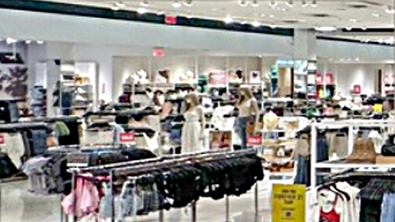 Foto - En büyük moda devi iflas kararı aldı: 350 mağazası vardı… Moda gündemini sarstı…