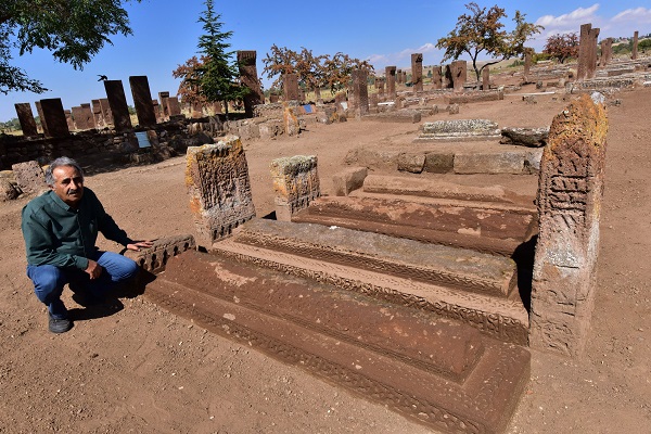 Foto - En büyük Türk İslam mezarlığı! 6 sanduka gün yüzüne çıktı