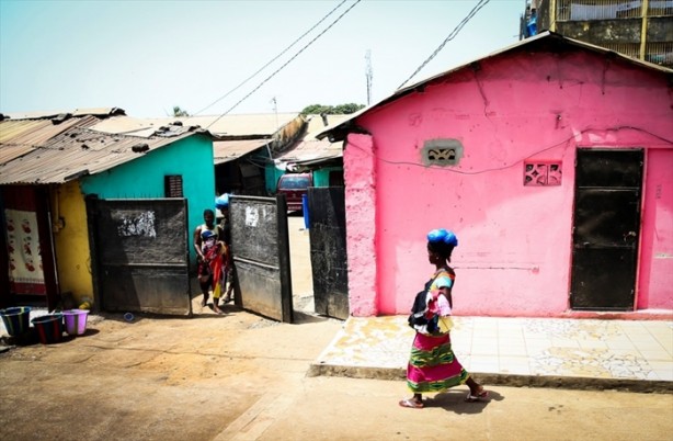 Foto - "En çaresiz anneler" Gine'de