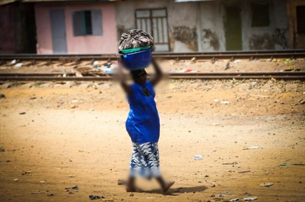 Foto - "En çaresiz anneler" Gine'de