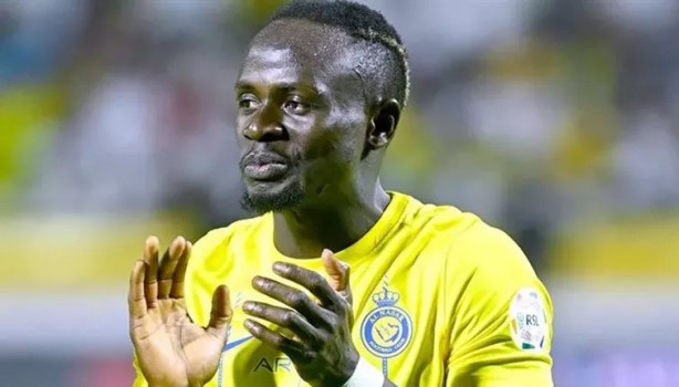 Foto - En çok kazanan futbolcular açıklandı! İşte aldıkları dudak uçuklatan paralar...