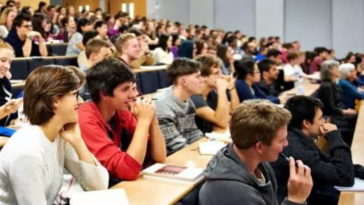 Foto - En çok kazandıran meslekler belli oldu! Resmen para basıyorlar!