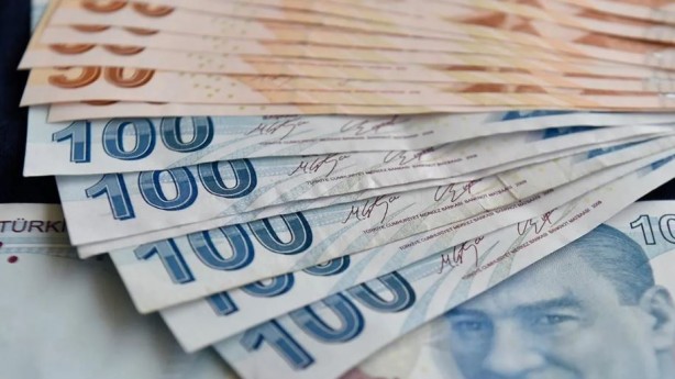 En düşük emekli maaşı ne kadar olacak? Uzman isim merak edilen sorulara cevap verdi