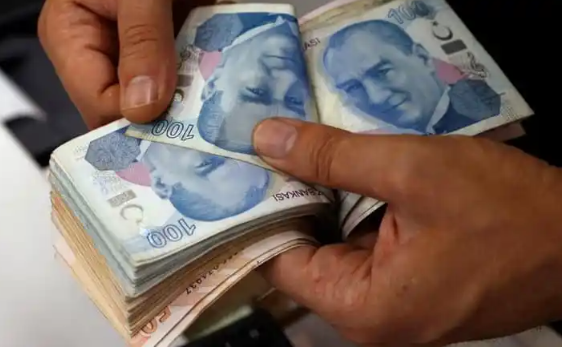 En düşük emekli maaşlarıyla ilgili Başkan Erdoğan'ın kafasındaki rakamı açıkladı! Duyan inanamayacak