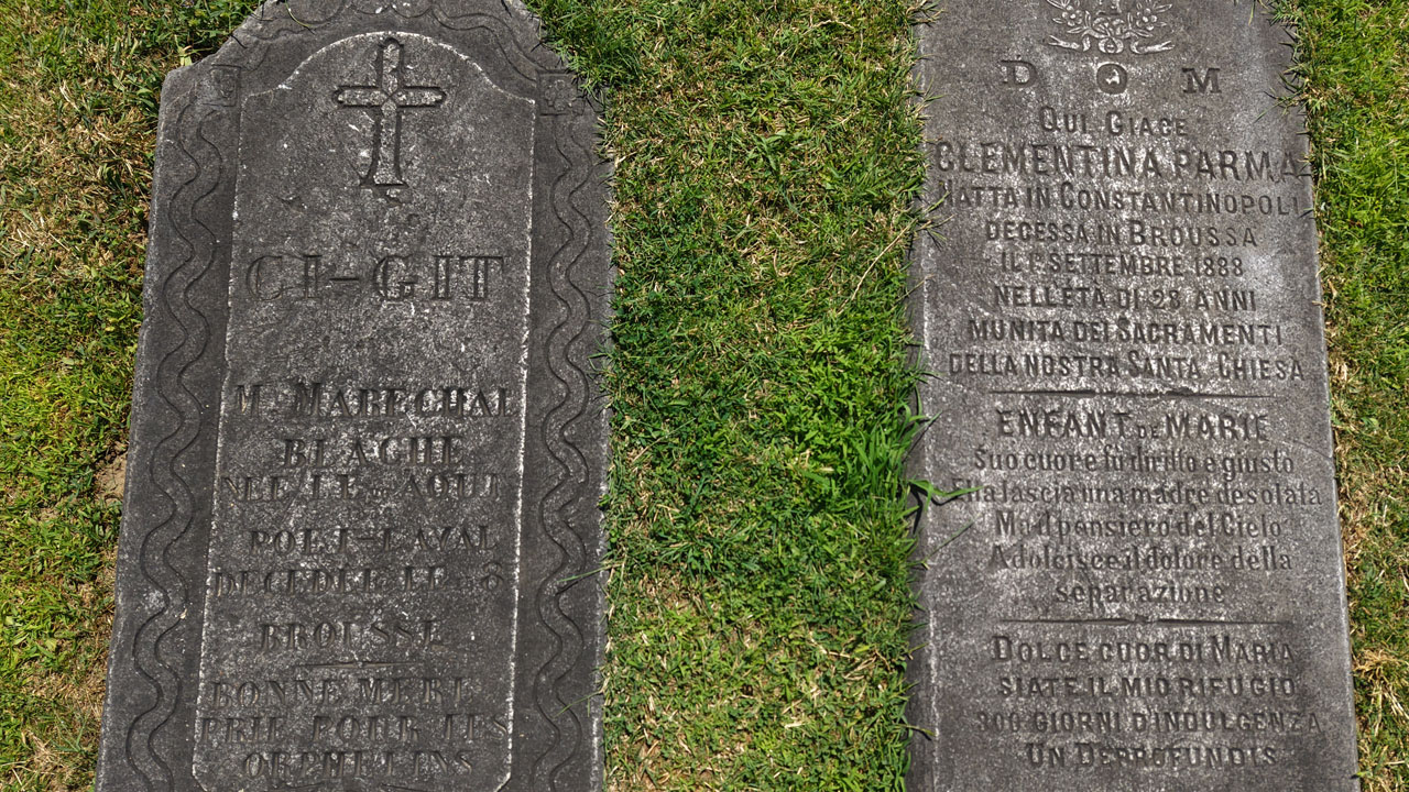 Foto - En eskisi 1868 yılına ait! İnanması güç ama mezarlar boş çıktı