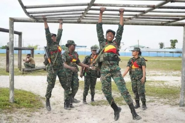 Foto - En fazla askere sahip olan Müslüman ülke belli oldu! Türkiye'nin sırası gündemi altüst etti