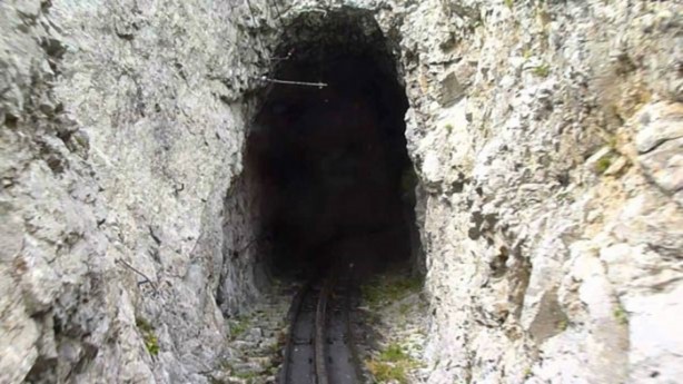 Foto - En garip tren yolları
