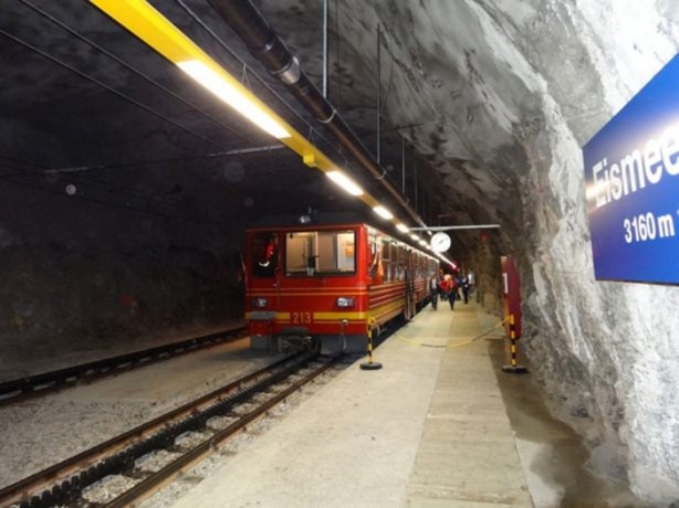 Foto - En garip tren yolları