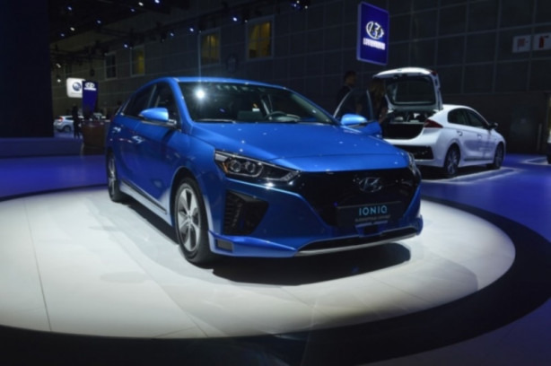 Foto - En güçlü elektrikli otomobiller