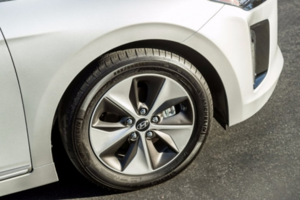 Foto - En güçlü elektrikli otomobiller