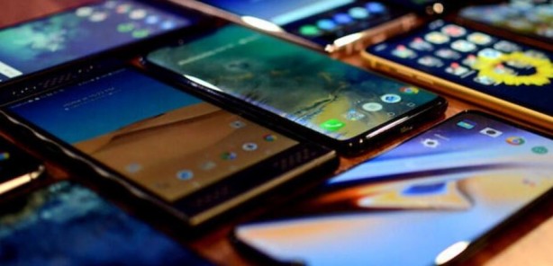 Foto - En iyi ekrana sahip akıllı telefonlar açıklandı