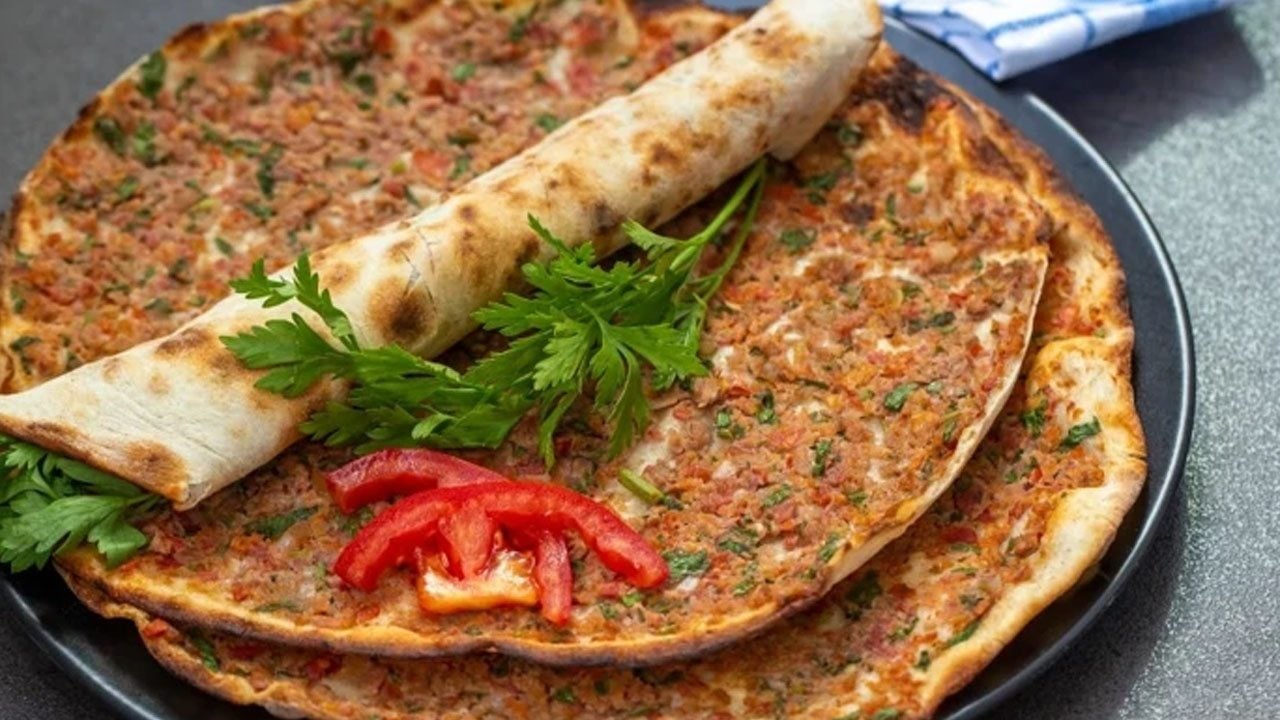 Foto - En iyi sokak yemekleri: Mersin'in hızlı yenen yemeği tercih edildi! Türkiye'nin sıralaması şaşırttı