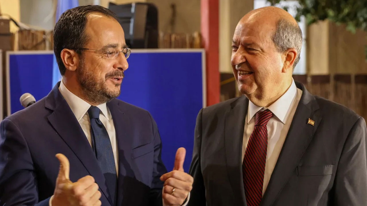 Foto - 'En iyi Türk ölü Türk'tür' anlayışı sonu oldu! Christodoulides fena patladı