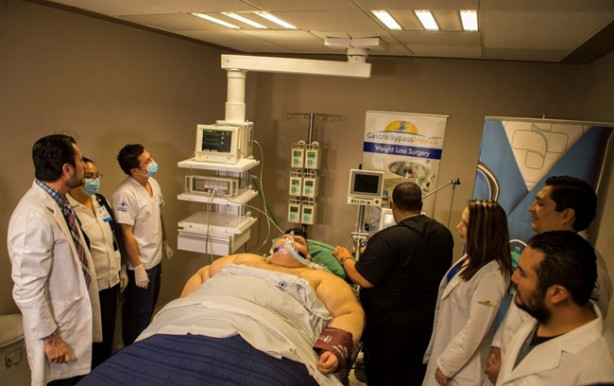 Foto - En kilolu erkek 175 kilo verdi 