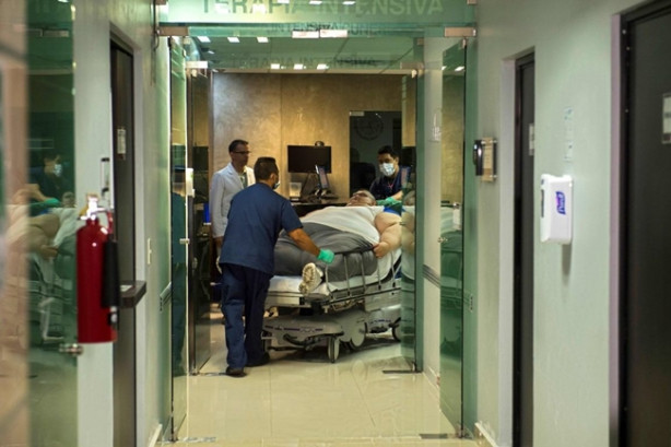 Foto - En kilolu erkek 175 kilo verdi 