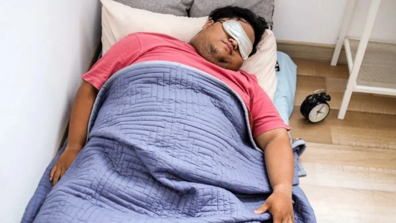 Foto - En tehlikeli uyku pozisyonu belli oldu: Omurga eğriliğine neden oluyor!