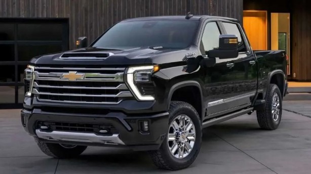 Foto - En uzun ömürlü arabalar belli oldu! İşte ilk 20...