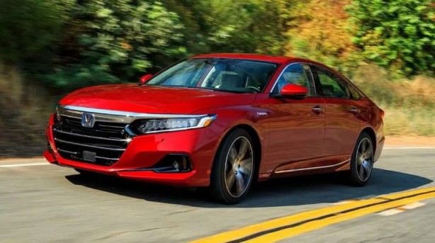 Foto - En uzun ömürlü arabalar belli oldu! İşte ilk 20...