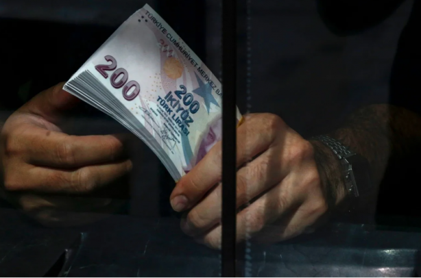 En yetkili isim hükümetin asgari ücret kararını duyurdu: O tarihte zam yapılmayacak