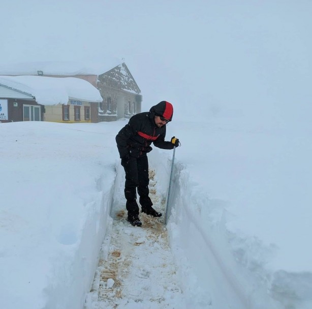Foto - En yüksek ikinci il! Kar kalınlığı 1 metreyi aştı