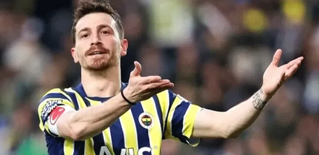 Foto - Endişelendiren adımı atmıştı! Şimdi ise yalakalığın zirvesine çıktı! Hey gidi Mert Hakan Yandaş hey...