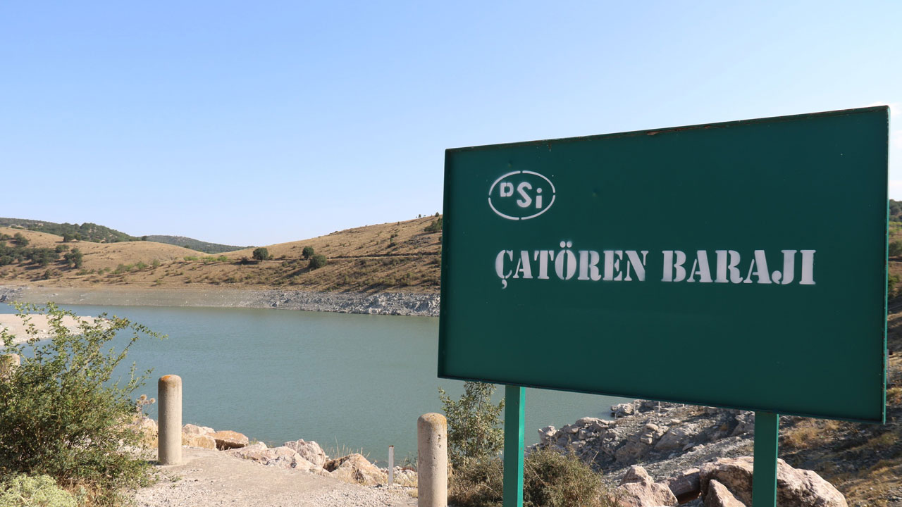 Foto - Endişelendiren manzara! Su seviyesi tarihin en düşük noktasında