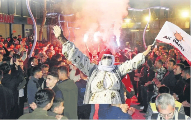 Foto - Enerjiye huzura güvene oy! Sınırdaki iki kent: Şırnak ve Hakkâri sürprizi
