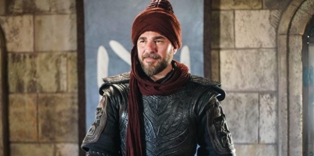 Foto - Engin Altan Düzyatan canlı yayında açıkladı! Diriliş Ertuğrul'u izleyen İngilizler bakın ne yapmış