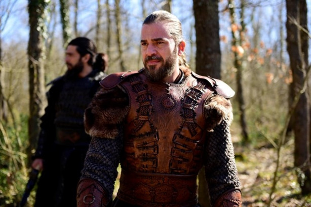 Engin Altan Düzyatan'dan Diriliş Ertuğrul açıklaması