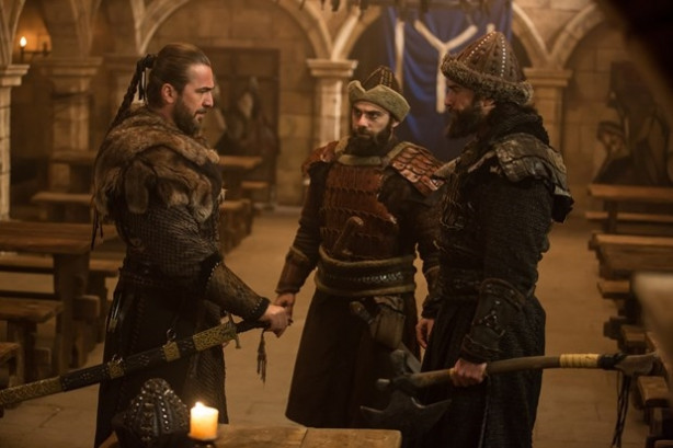 Foto - Engin Altan Düzyatan'dan Diriliş Ertuğrul açıklaması