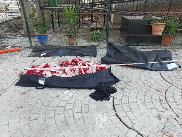 Foto - Enkazdan 85 saat sonra kurtarılan yaşlı kadının ilk sözleri!