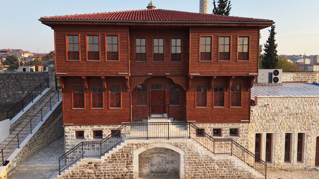 Foto - CHP enkazını bile satılıp yok etmişti! Muradiye Mevlevihanesi 101 yıl sonra kapılarını açtı